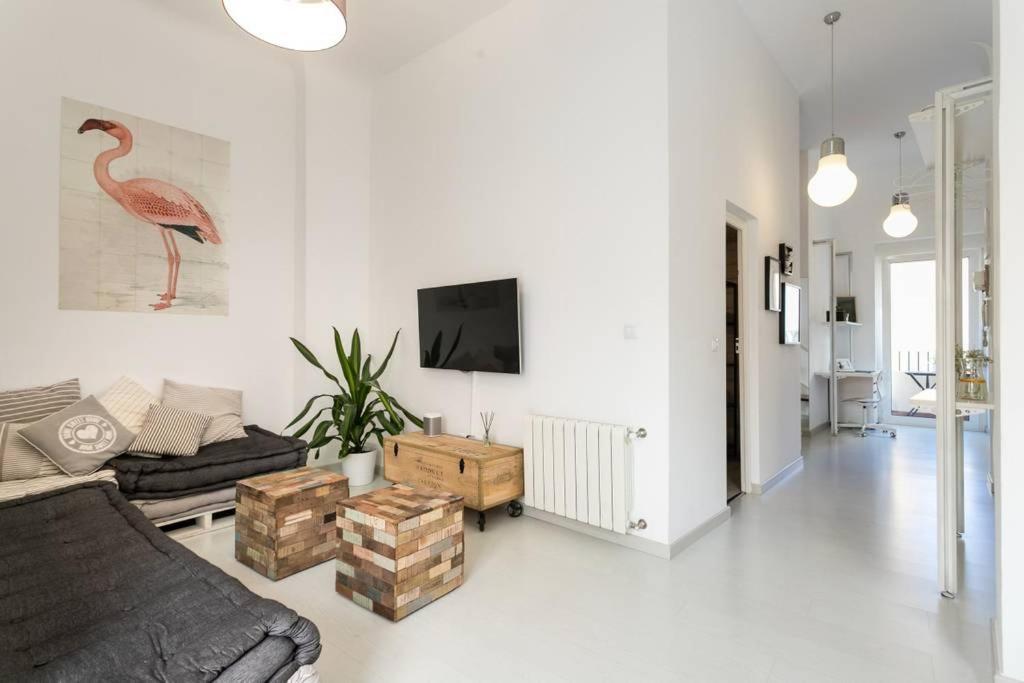 White Loft Alicante Luaran gambar