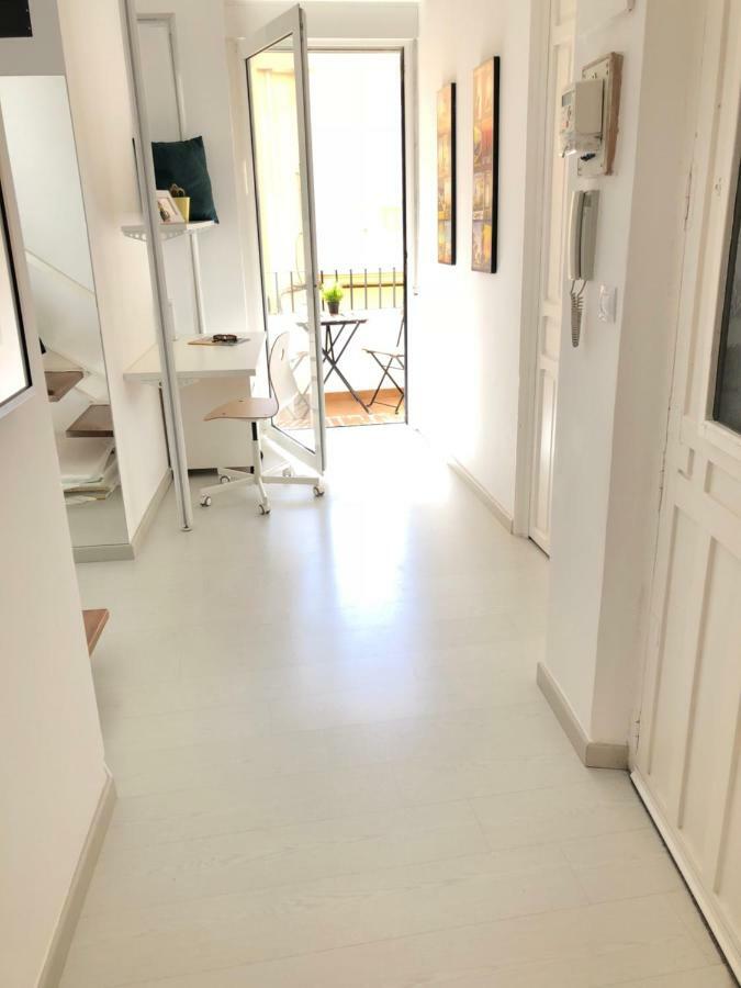 White Loft Alicante Luaran gambar